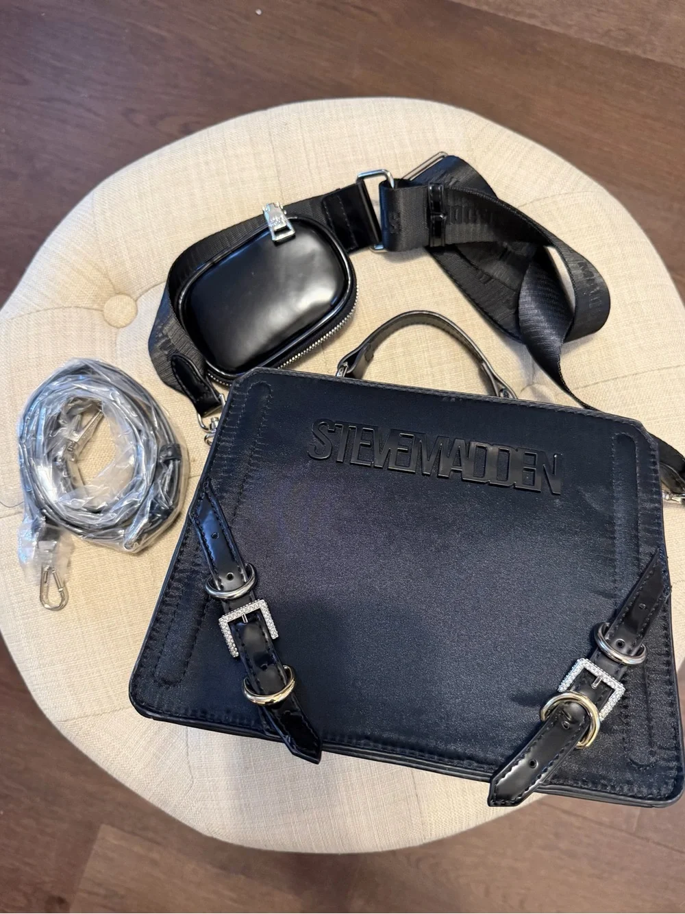 Steve Madden Black Convertible Messenger Satchel